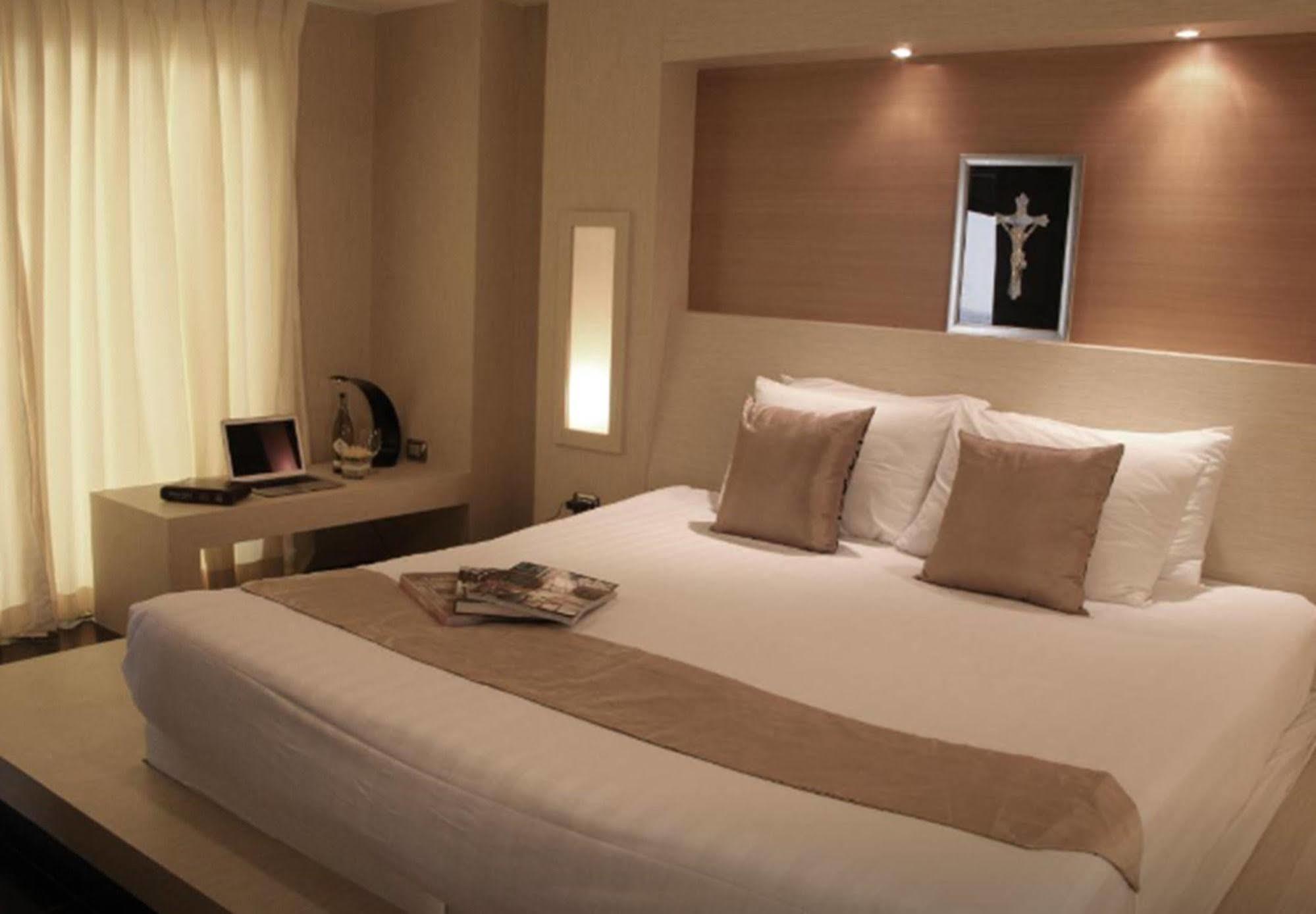 A2 Hotel Банкок Екстериор снимка