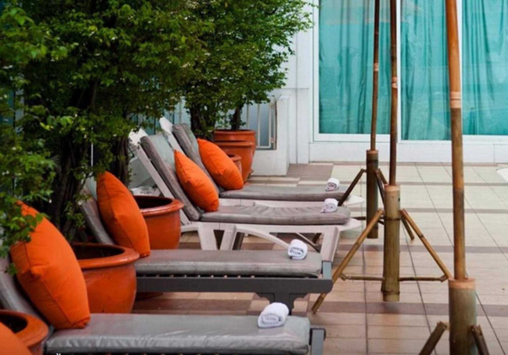 A2 Hotel Банкок Екстериор снимка